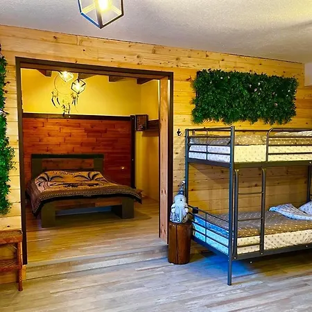 Roots 2 Apartment *